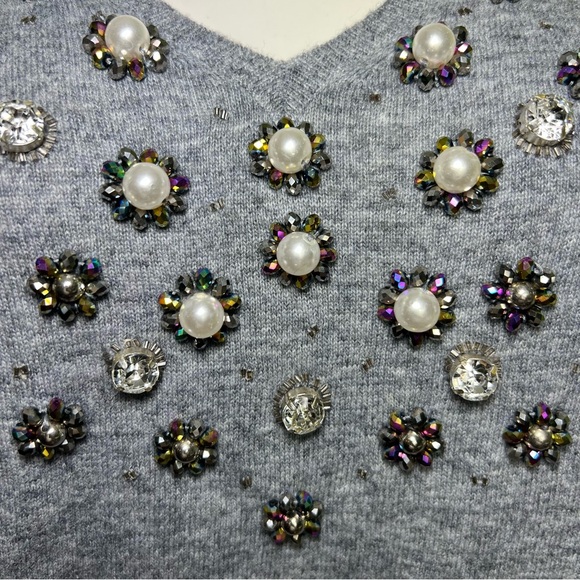 Boden wool cashmere blend grey embellished beaded sweater size 4 great condition - Picture 4 of 7